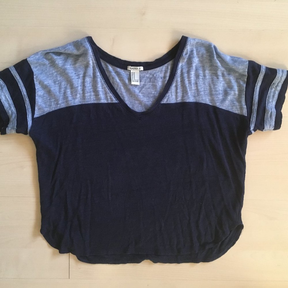 Chic Blue Forever 21 Cropped Tee 💙